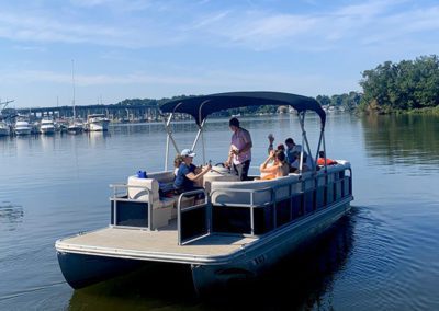 26′ Bennington Pontoon
